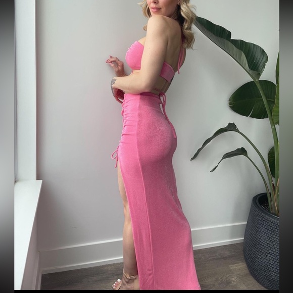 Babyboo fashion two piece set. Perfect condition. Great for vacation. Stretchy. - Picture 3 of 3